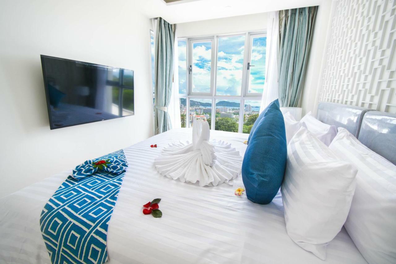 ホテル The Aristo Seaview パトン エクステリア 写真